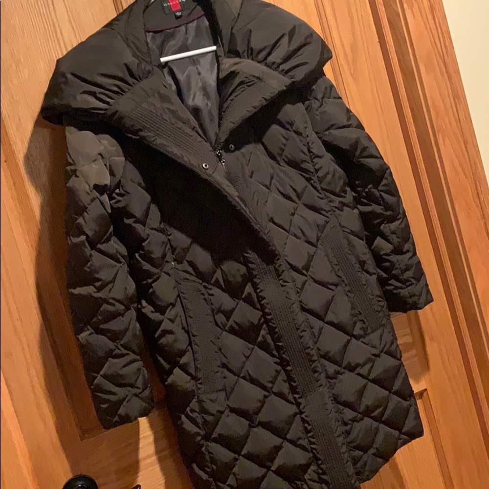 Olive 💚 puffy winter jacket 🧥💚